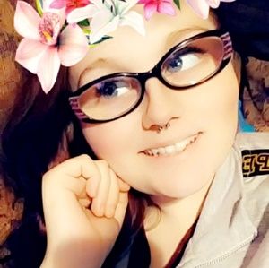 Meet your Posher, Katelyn